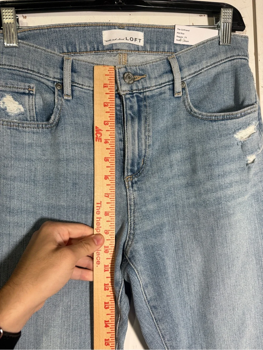 LOFT The Girlfriend Mid Rise Jeans Size 29P Lighter Wash NWT Petites Denim